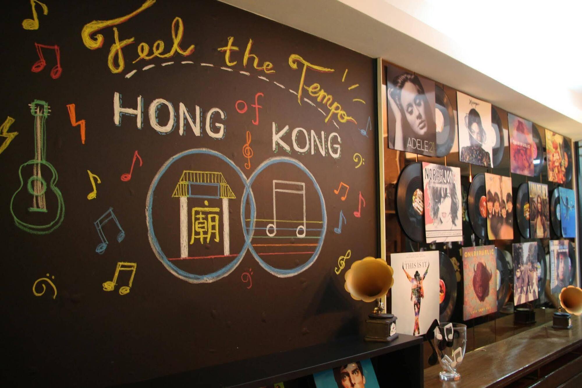 Tempo Inn West Kowloon Hsr Station Гонконг Экстерьер фото